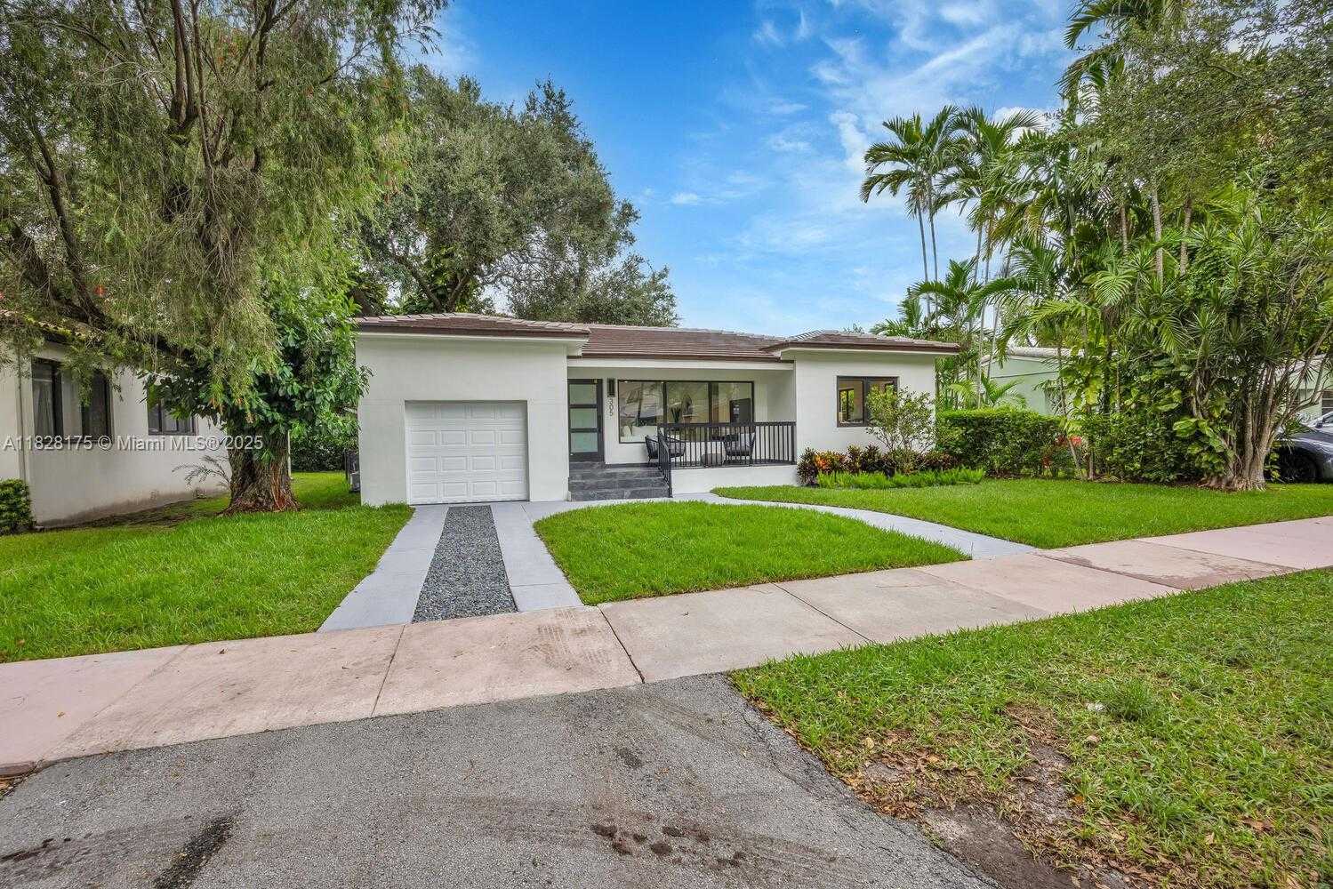Small Image of 305 FLUVIA AVE, Coral Gables Number 23