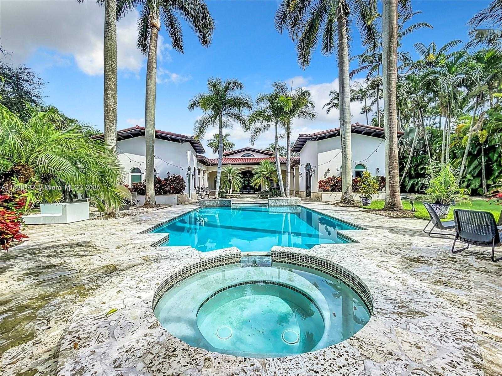 Small Image of 6710 SOUTH WEST 92ND ST, Pinecrest Number 12