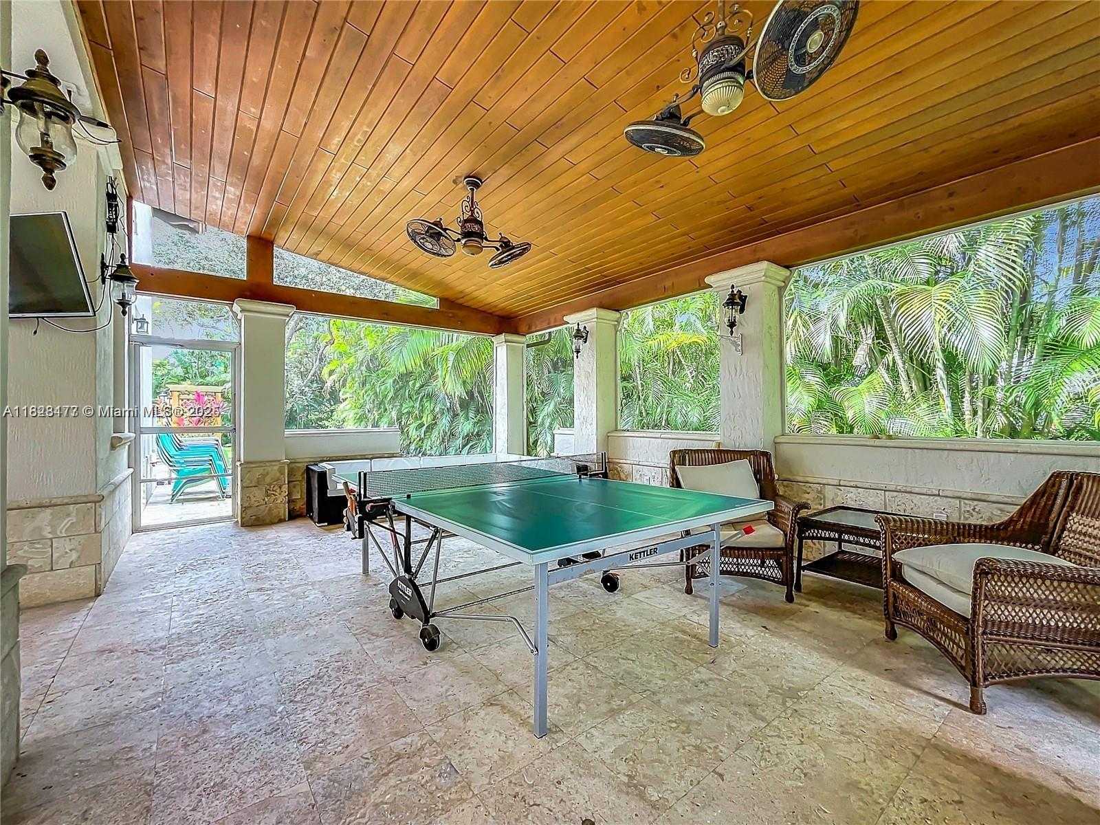 Small Image of 6710 SOUTH WEST 92ND ST, Pinecrest Number 13