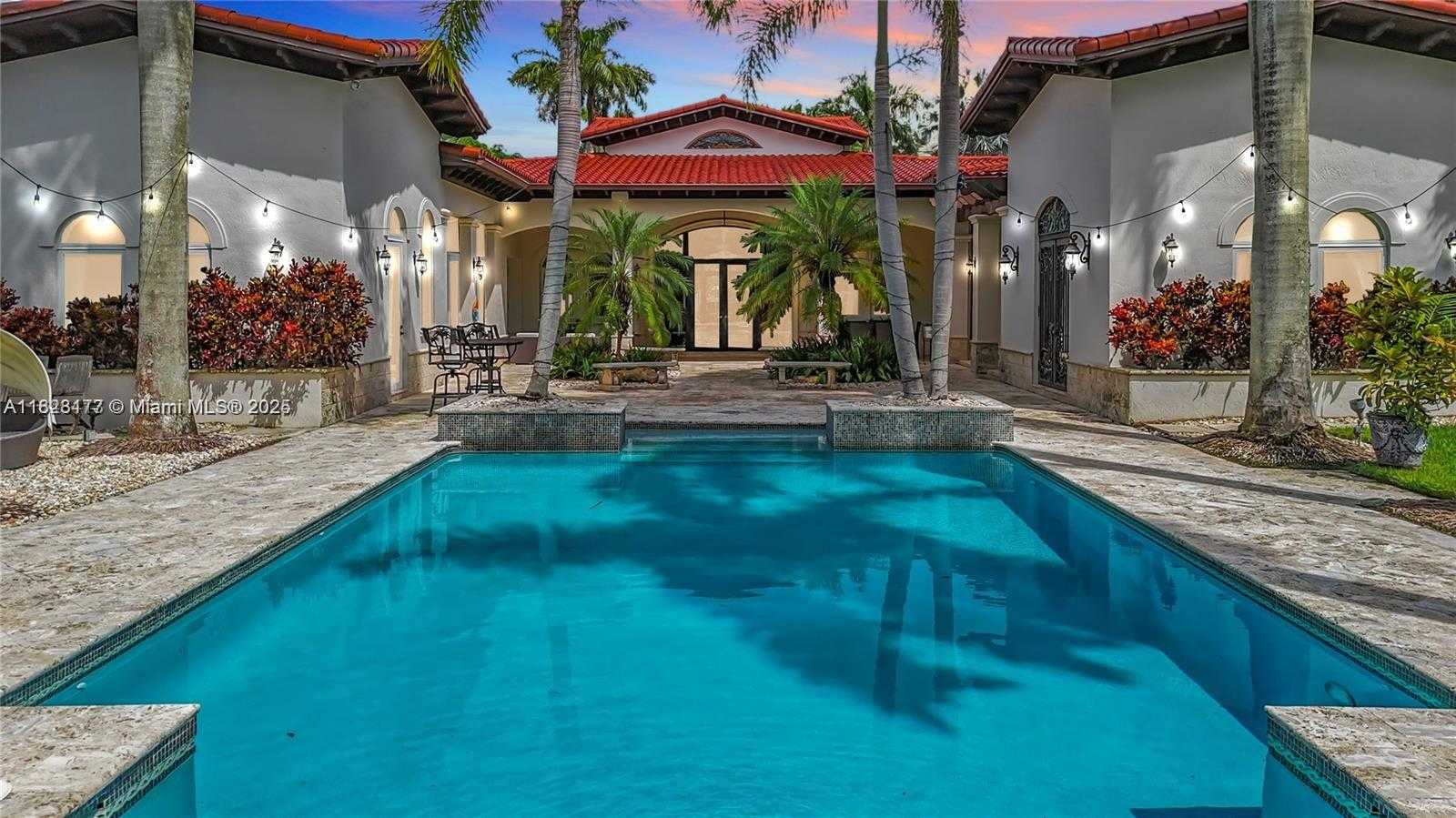 Small Image of 6710 SOUTH WEST 92ND ST, Pinecrest Number 18