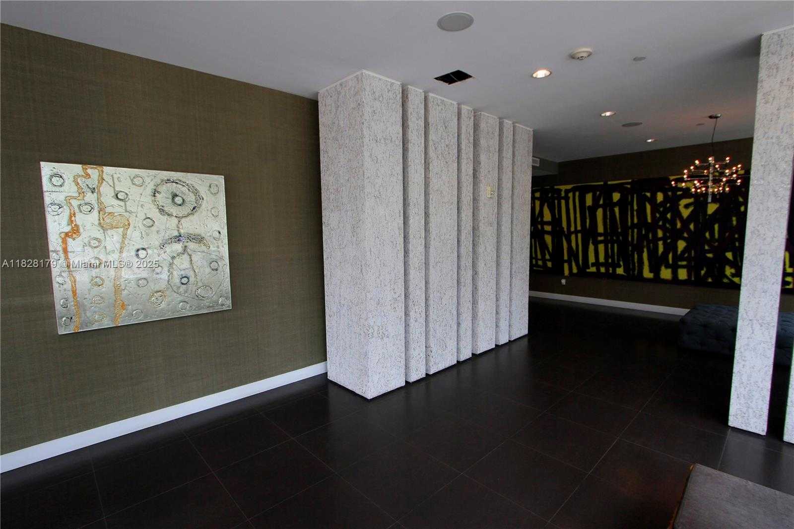 Small Image of 2100 PARK AVE #202, Miami Beach Number 15