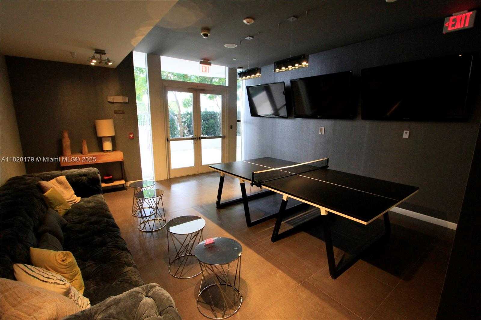 Small Image of 2100 PARK AVE #202, Miami Beach Number 16
