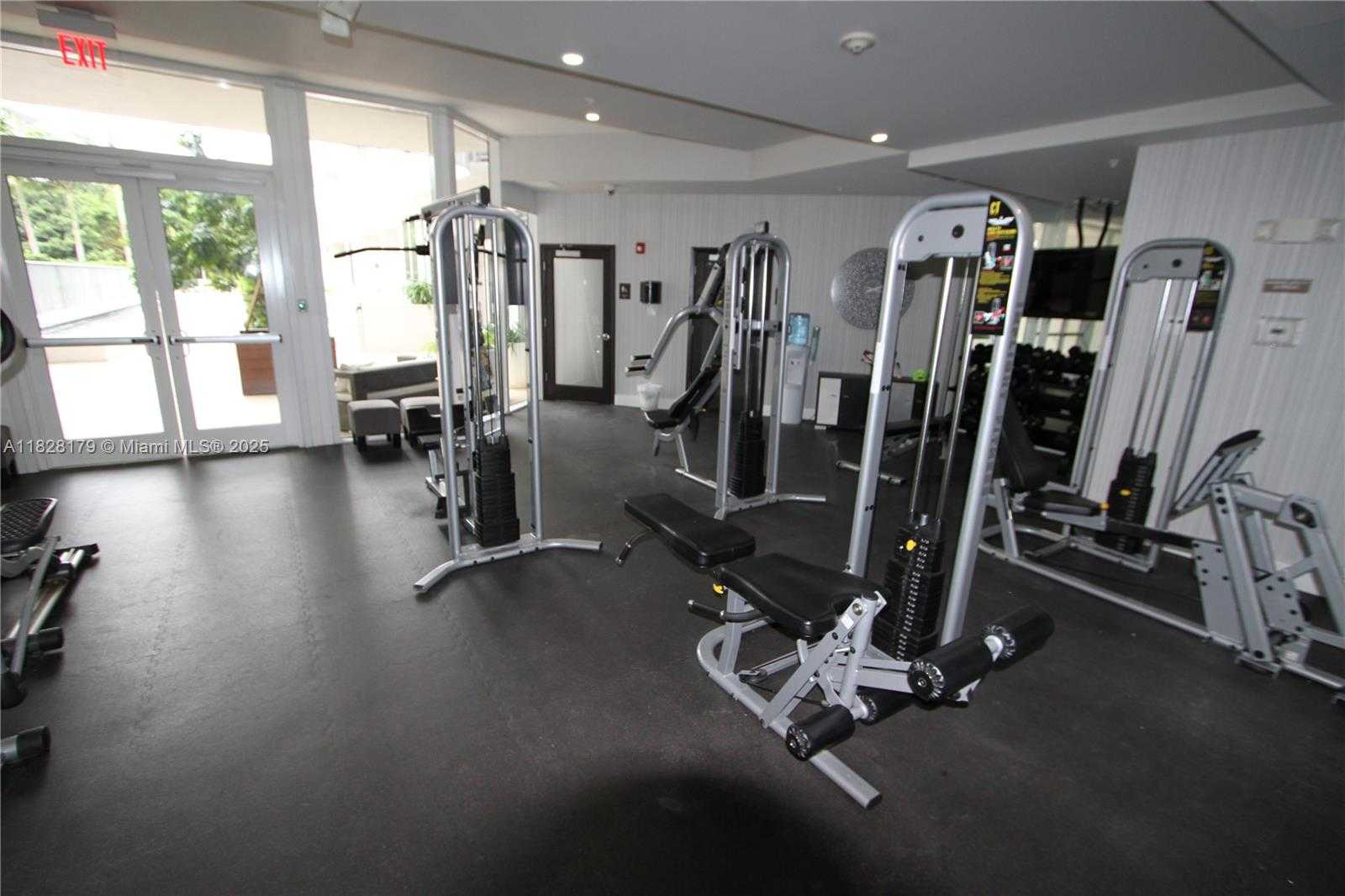 Small Image of 2100 PARK AVE #202, Miami Beach Number 22