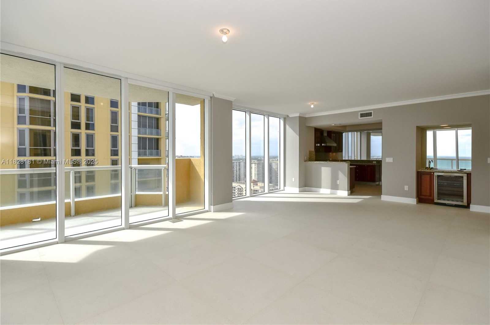 Small Image of 17875 COLLINS AVE #2706, Sunny Isles Beach Number 5