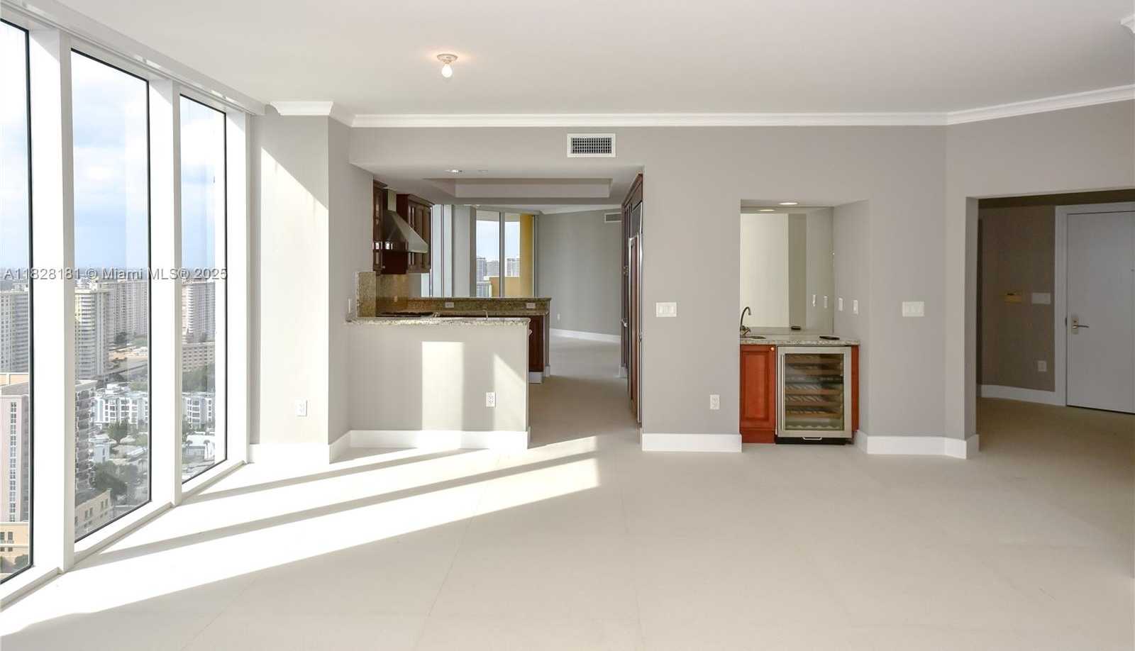 Small Image of 17875 COLLINS AVE #2706, Sunny Isles Beach Number 6
