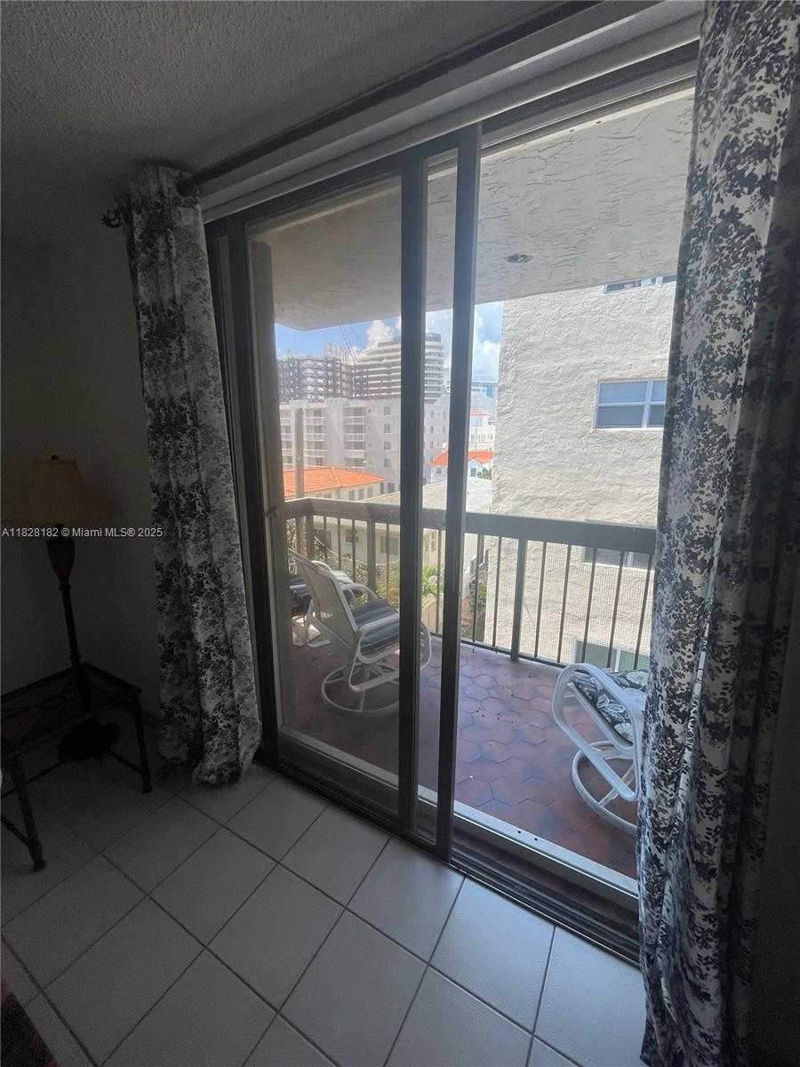 Small Image of 3637 INDIAN CREEK DR #403, Miami Beach Number 7
