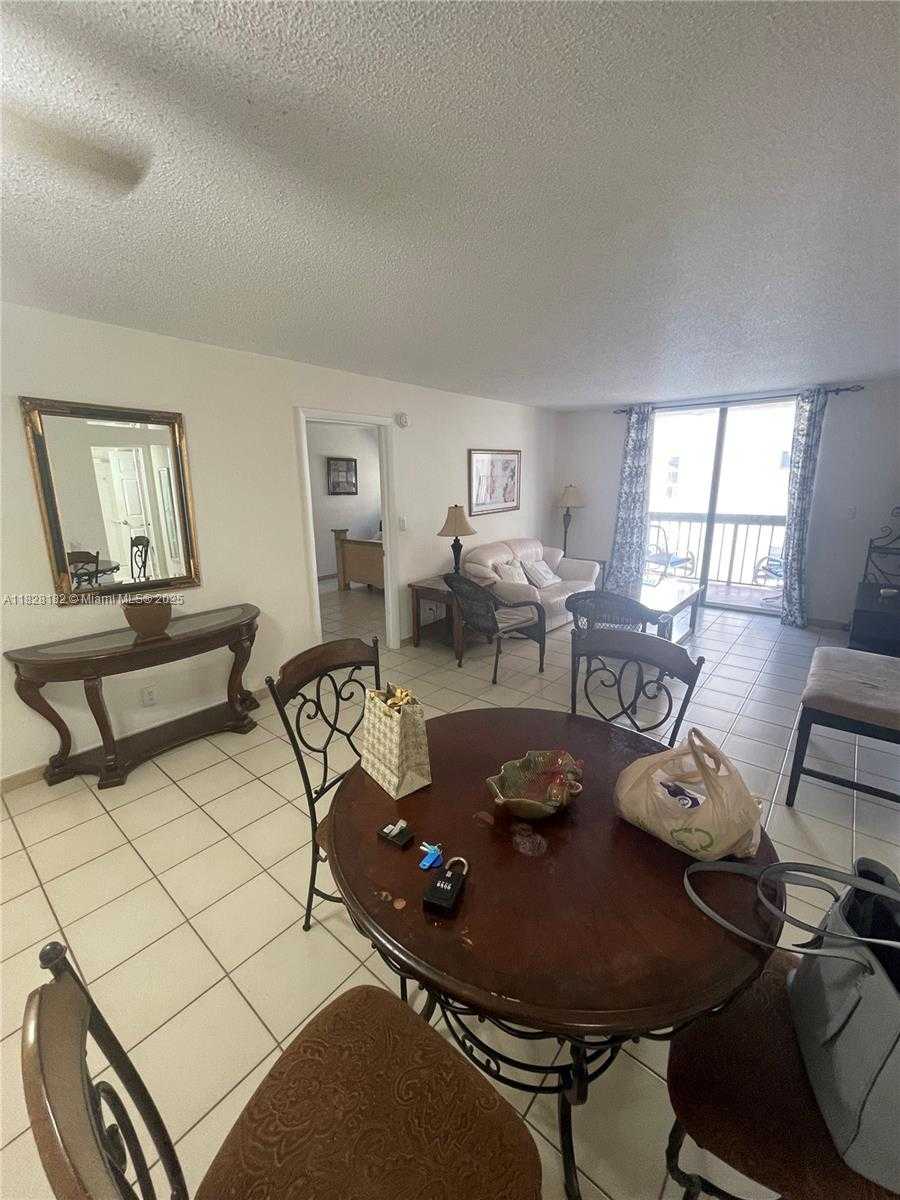 Small Image of 3637 INDIAN CREEK DR #403, Miami Beach Number 9