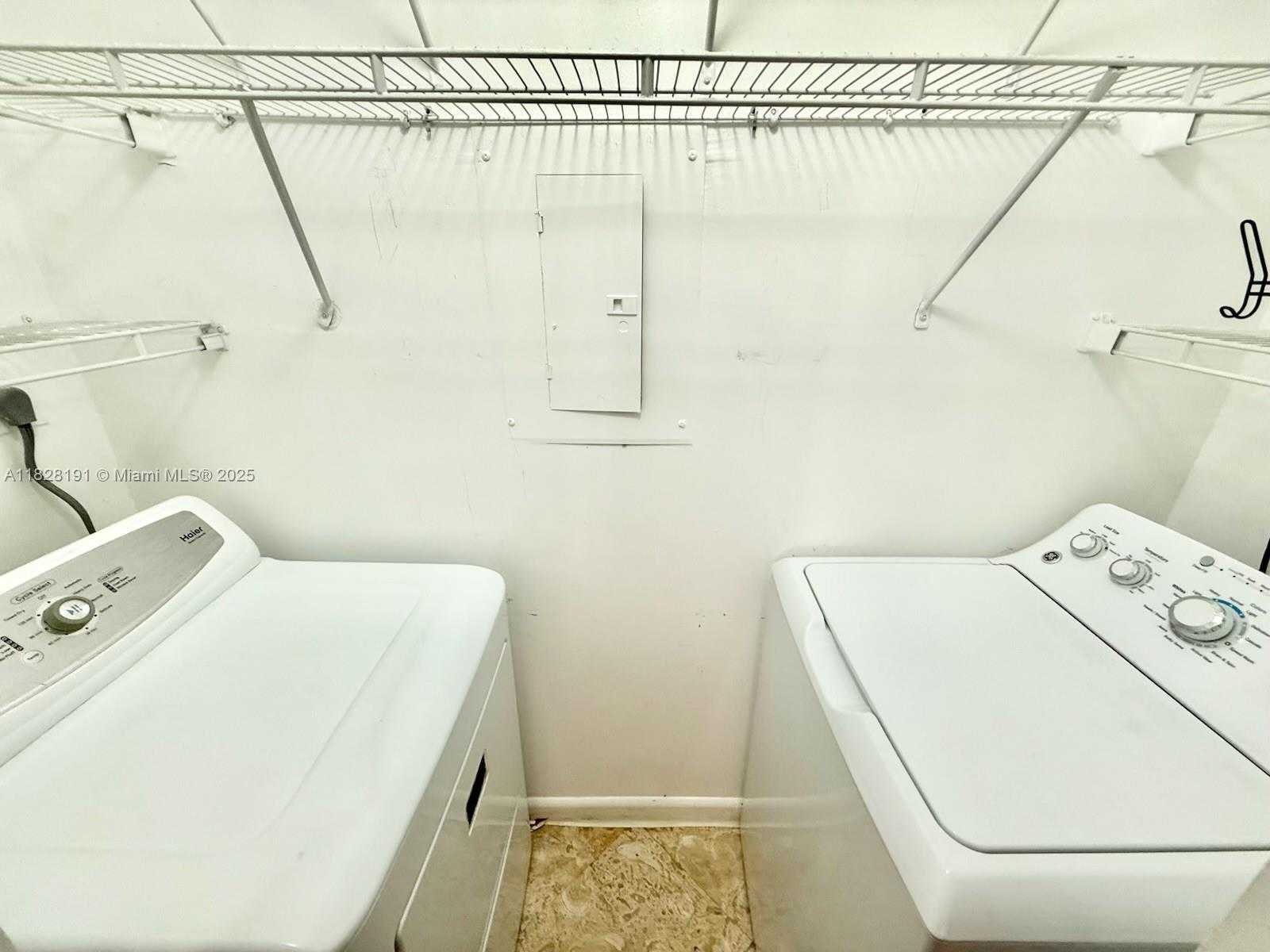 Small Image of 19901 EAST COUNTRY CLUB DR #2108, Aventura Number 10