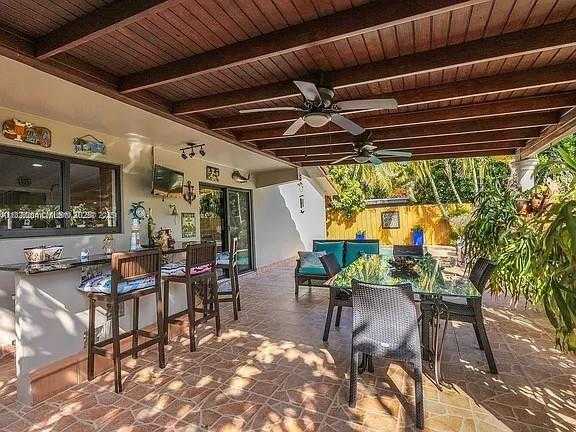 Small Image of 2540 SOUTH WEST 11TH ST #B, Miami Number 4