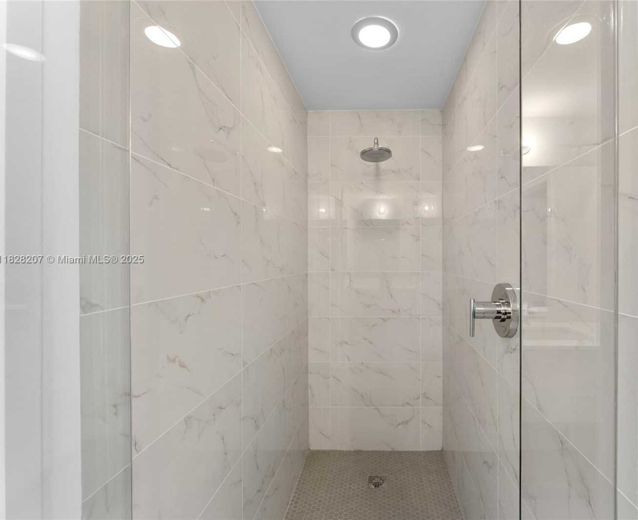 Small Image of 16385 BISCAYNE BLVD #3120, North Miami Beach Number 10