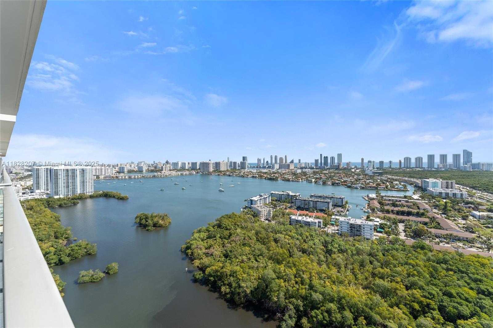 Small Image of 16385 BISCAYNE BLVD #3120, North Miami Beach Number 13