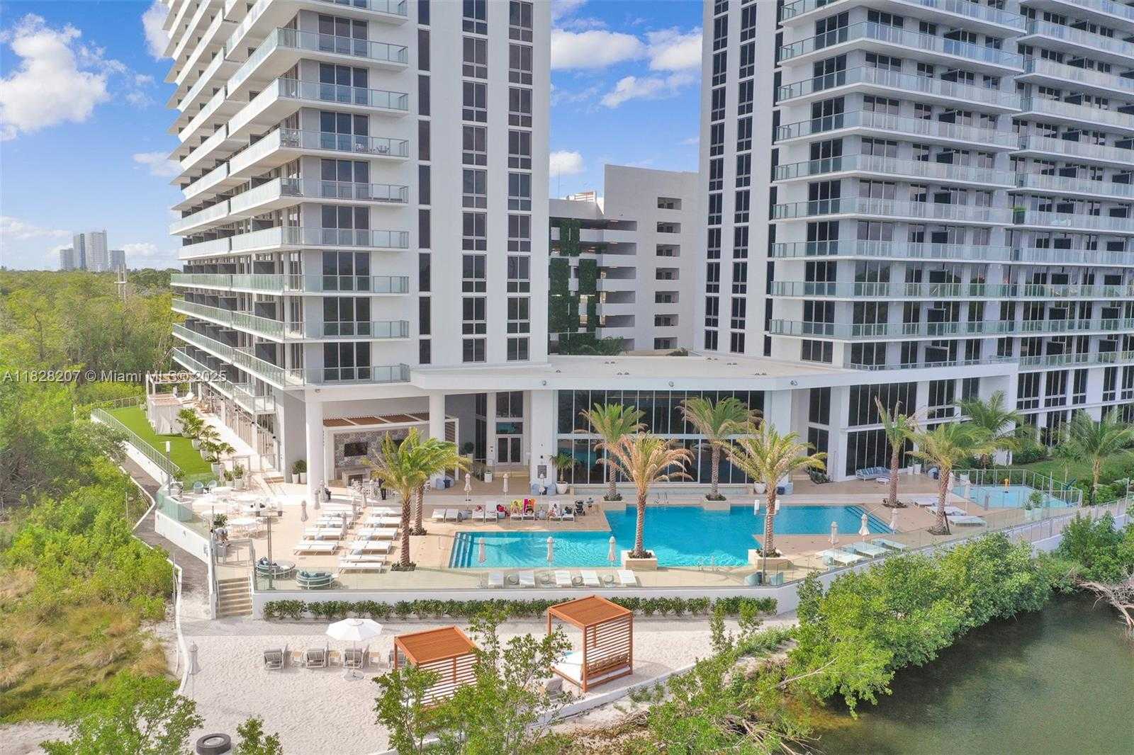 Small Image of 16385 BISCAYNE BLVD #3120, North Miami Beach Number 17