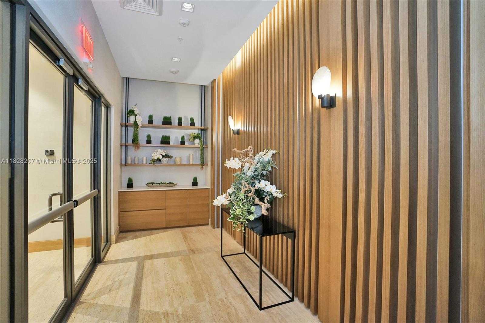 Small Image of 16385 BISCAYNE BLVD #3120, North Miami Beach Number 21