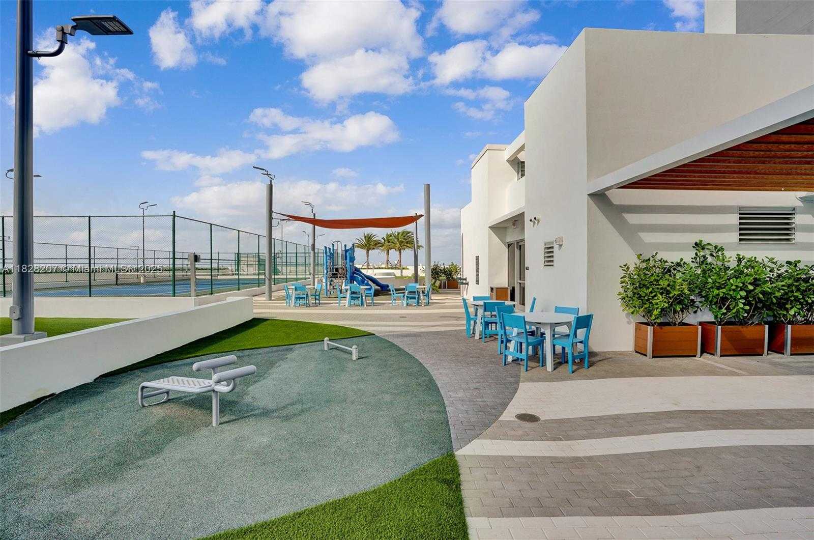 Small Image of 16385 BISCAYNE BLVD #3120, North Miami Beach Number 49