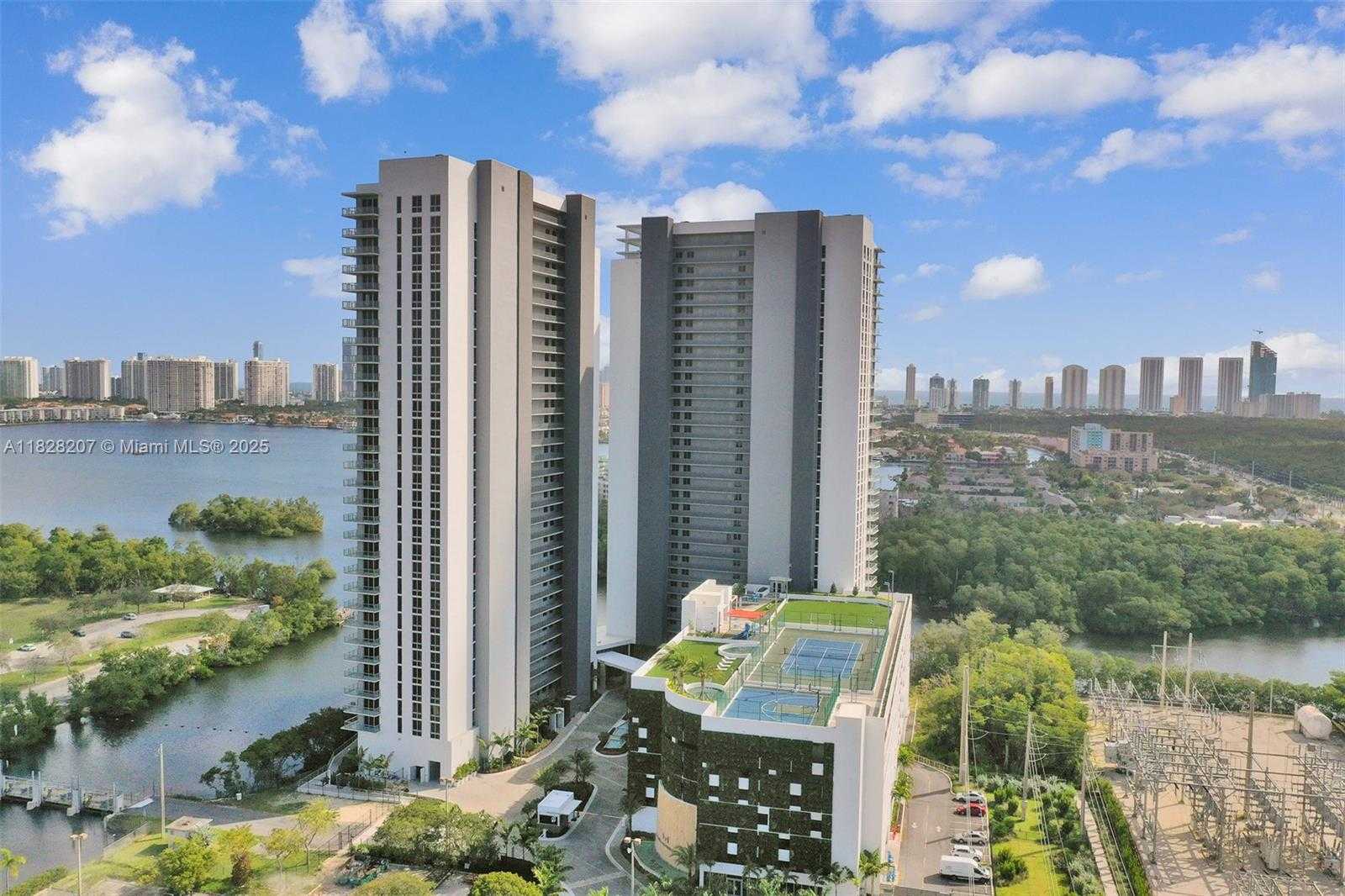 Small Image of 16385 BISCAYNE BLVD #3120, North Miami Beach Number 58
