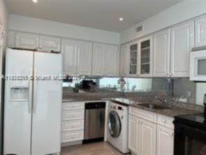 Small Image of 6770 INDIAN CREEK DR #T-O, Miami Beach Number 9