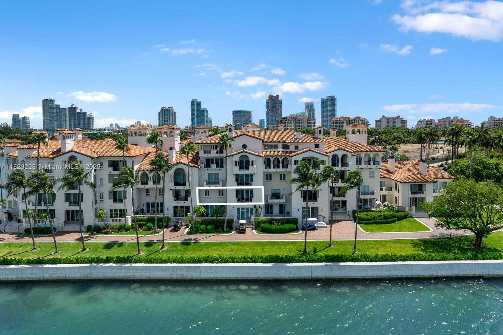 Small Image of 2424 FISHER ISLAND DR #5204, Miami Beach Number 27