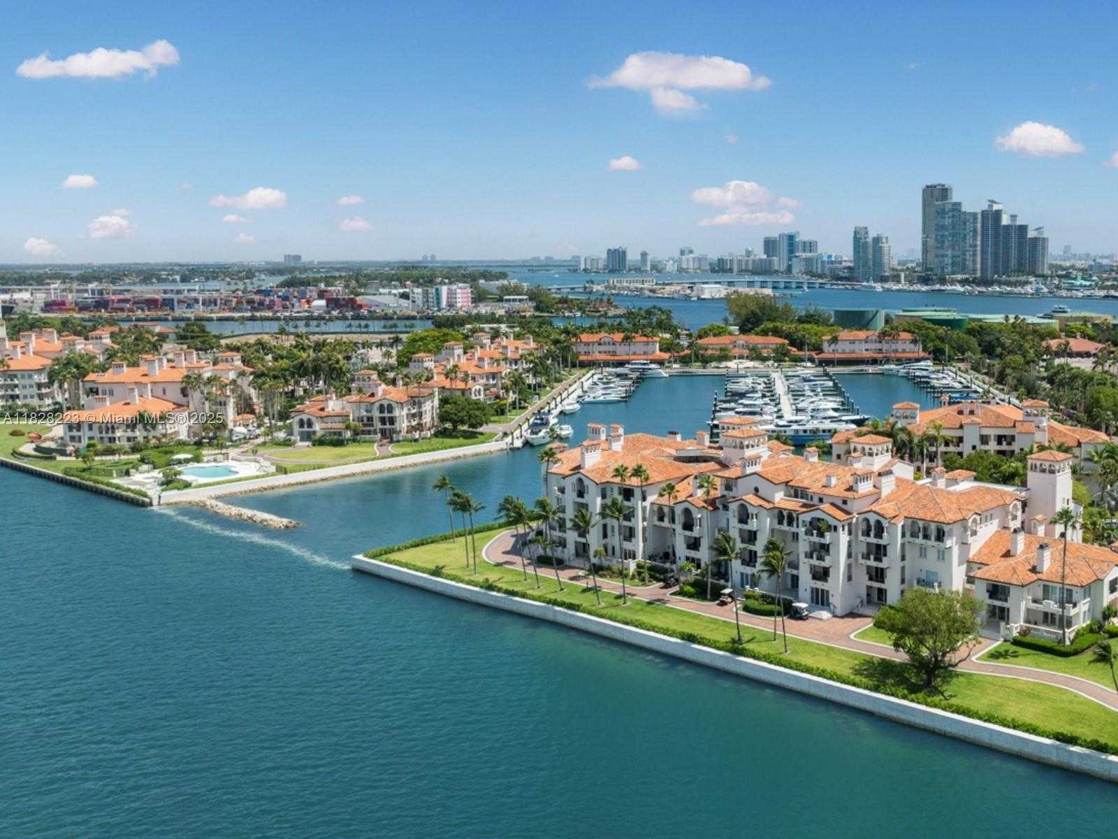 Small Image of 2424 FISHER ISLAND DR #5204, Miami Beach Number 28