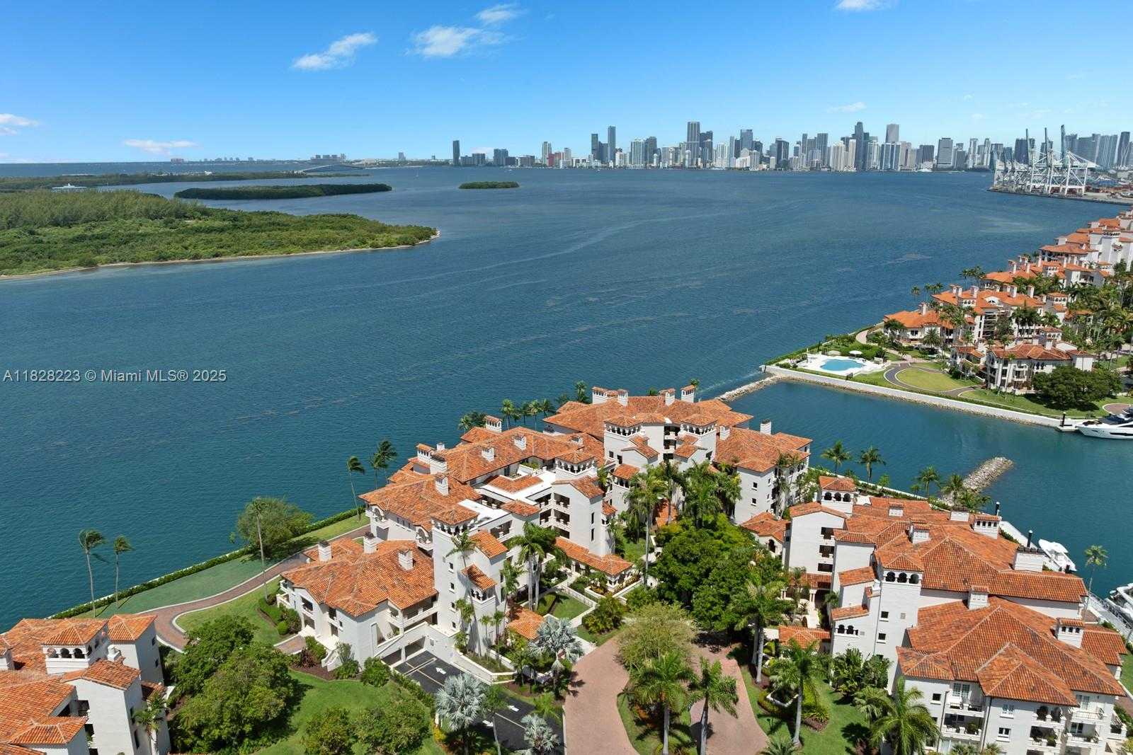 Small Image of 2424 FISHER ISLAND DR #5204, Miami Beach Number 29