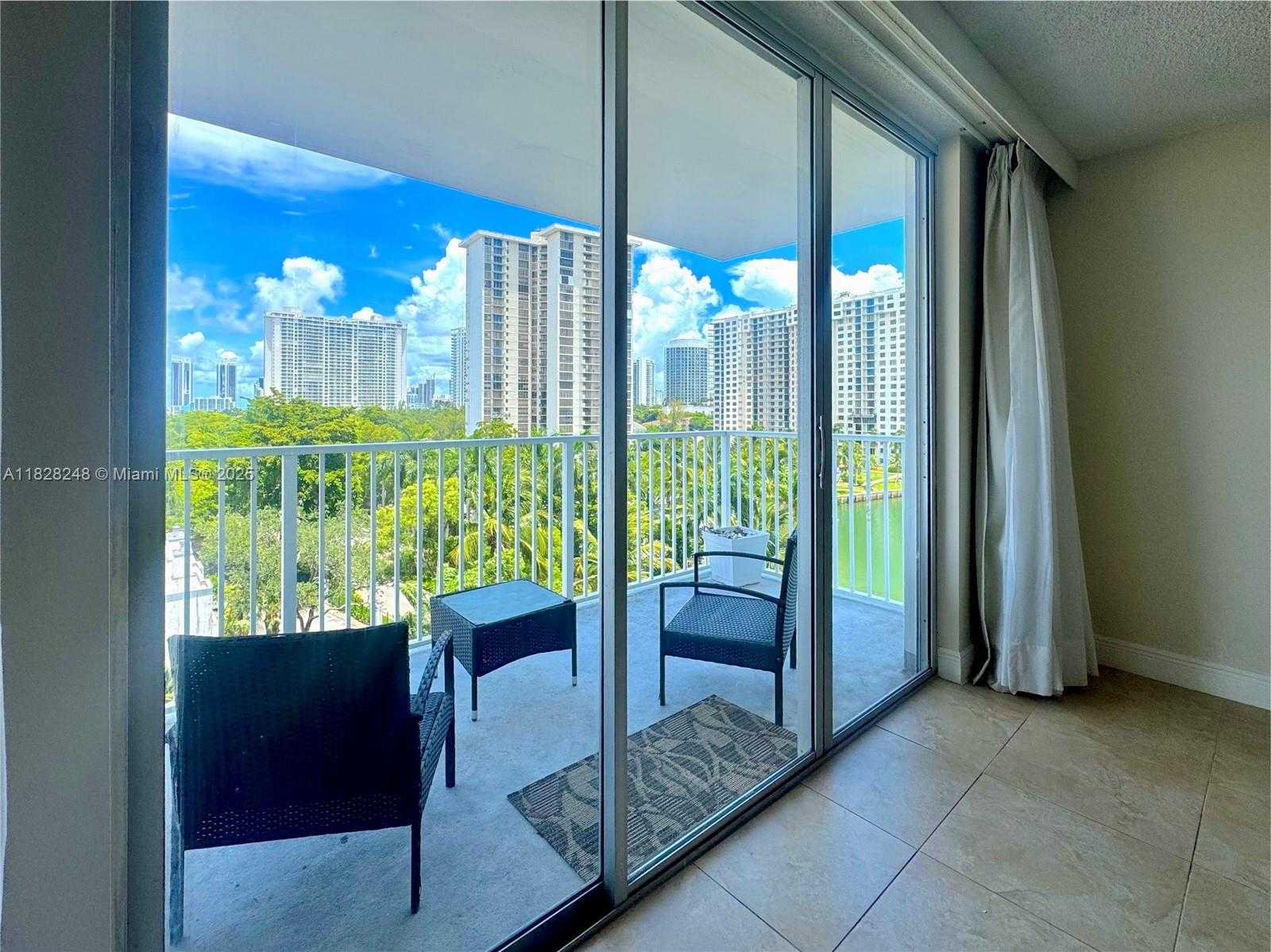 Small Image of 2851 NORTH EAST 183RD ST #715E, Aventura Number 11