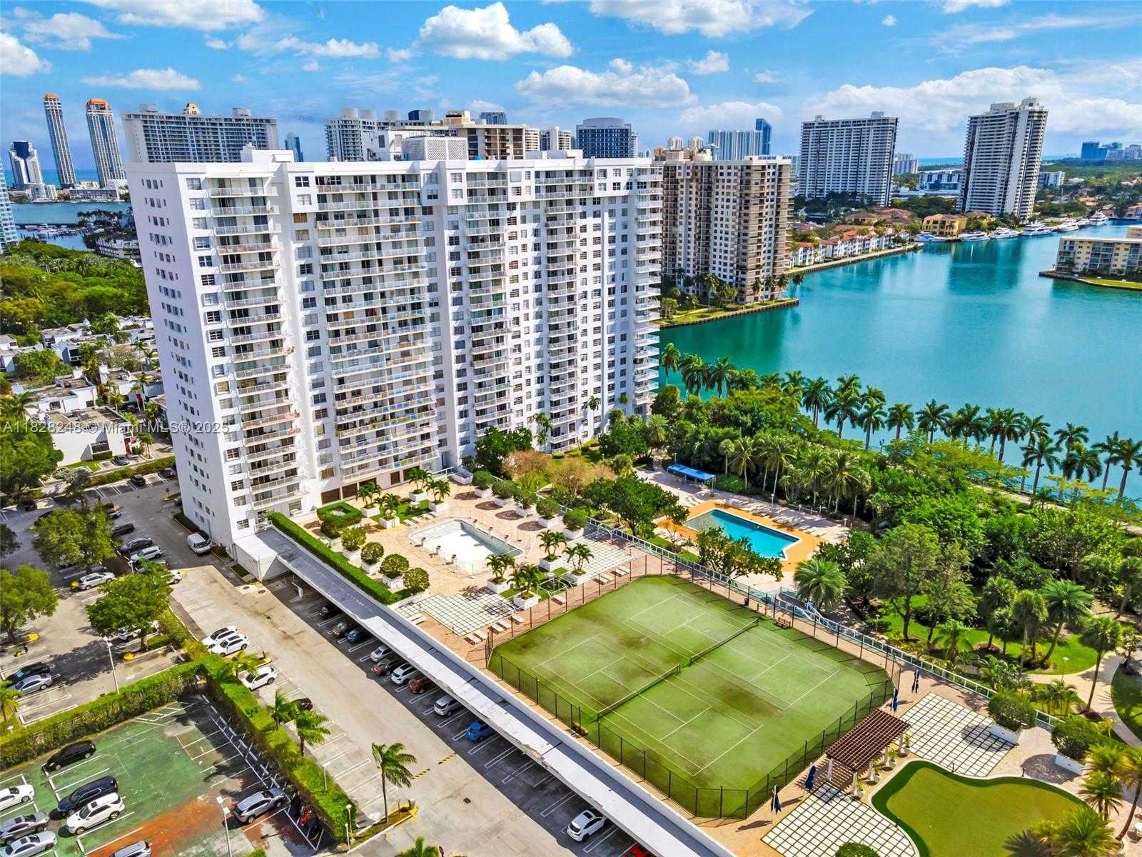 Small Image of 2851 NORTH EAST 183RD ST #715E, Aventura Number 13
