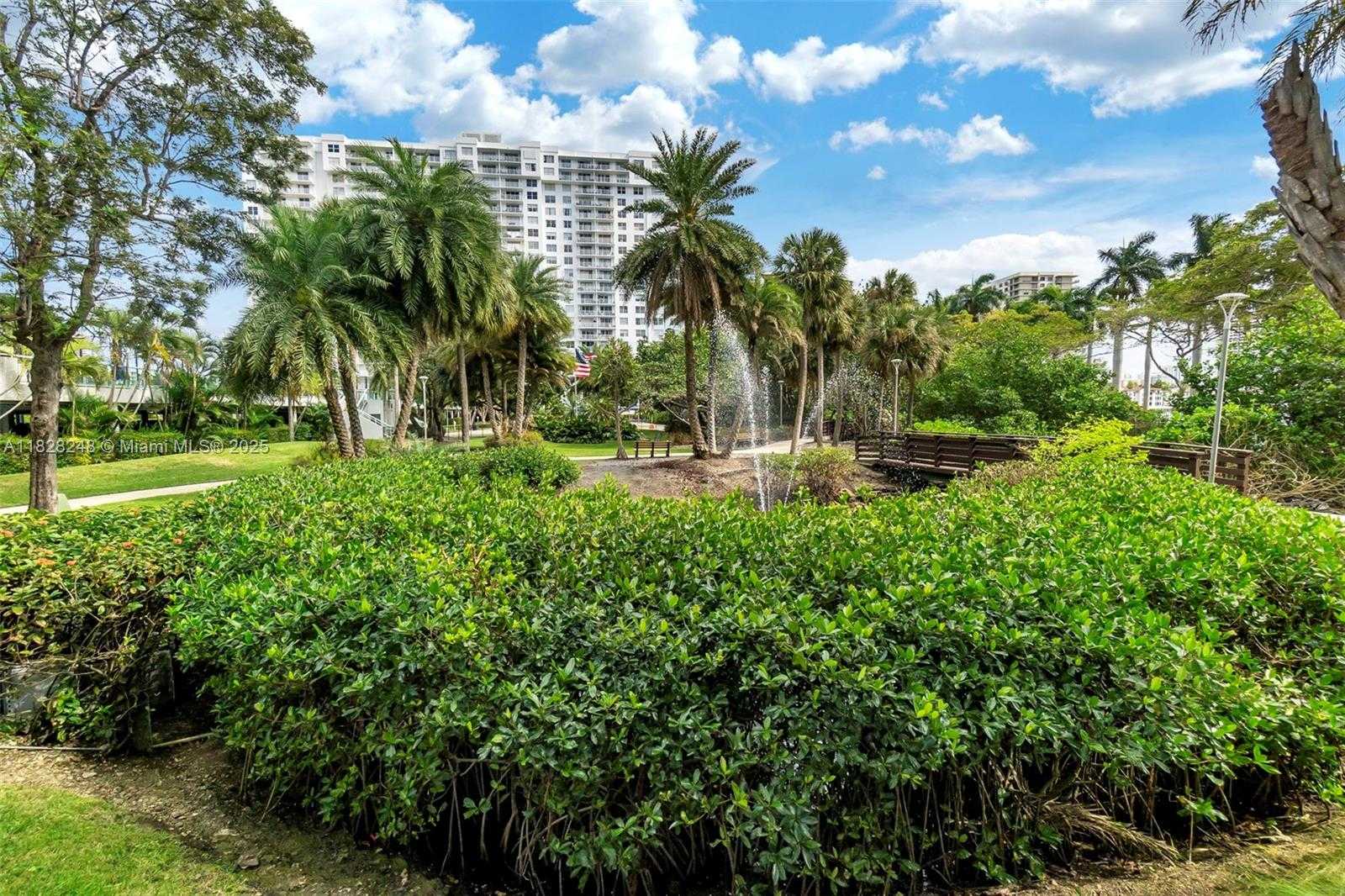 Small Image of 2851 NORTH EAST 183RD ST #715E, Aventura Number 18