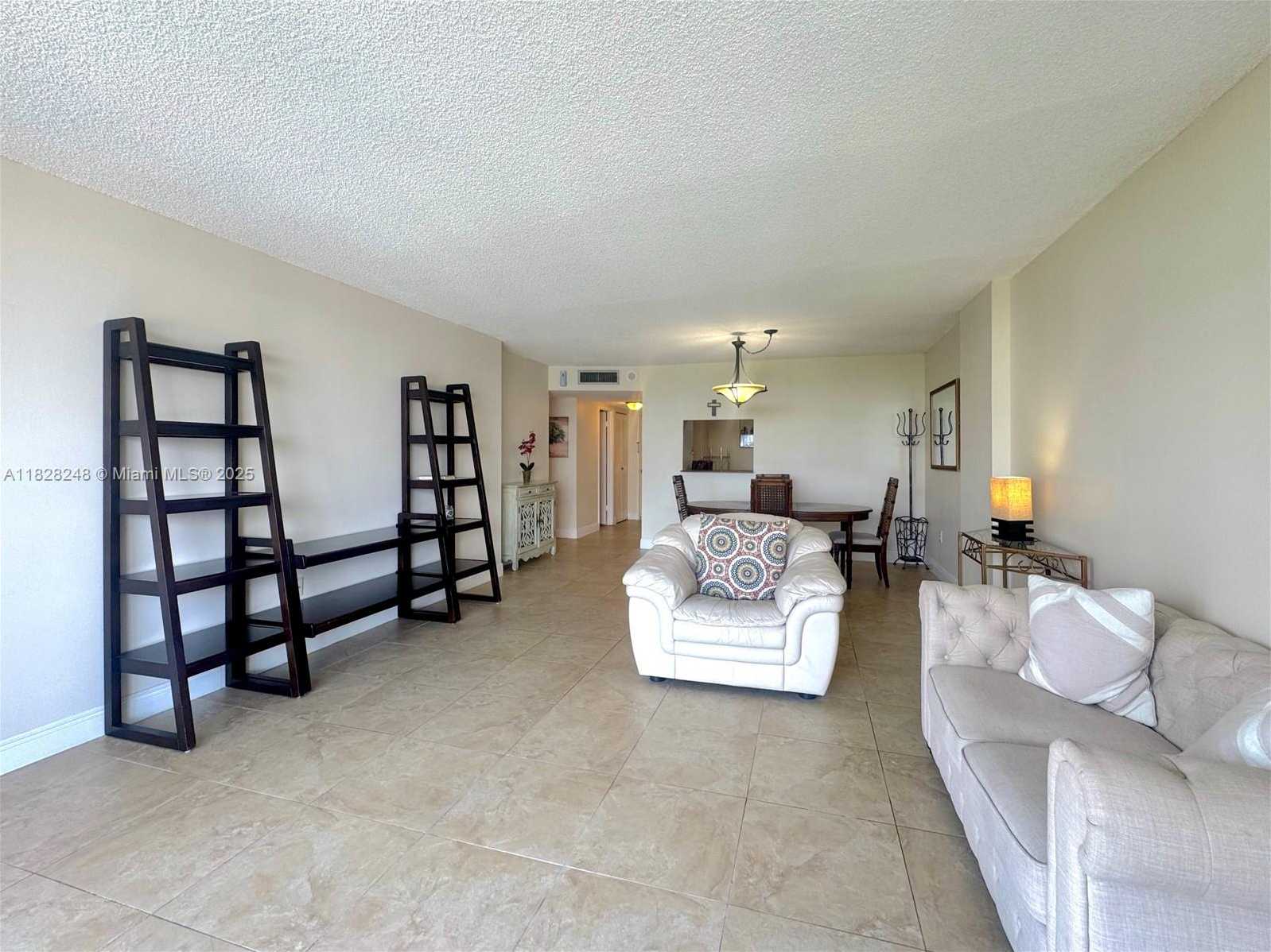 Small Image of 2851 NORTH EAST 183RD ST #715E, Aventura Number 5