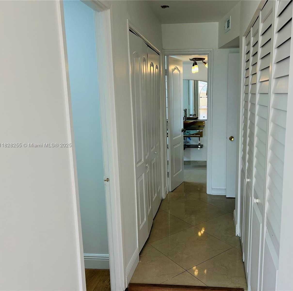 Small Image of 1750 NORTH EAST 191ST ST #201-1, Miami Number 11