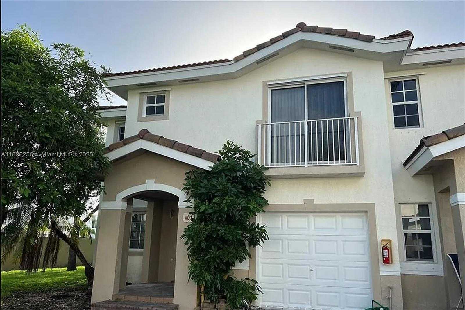 Small Image of 13990 SOUTH WEST 260TH ST #101, Homestead Number 2