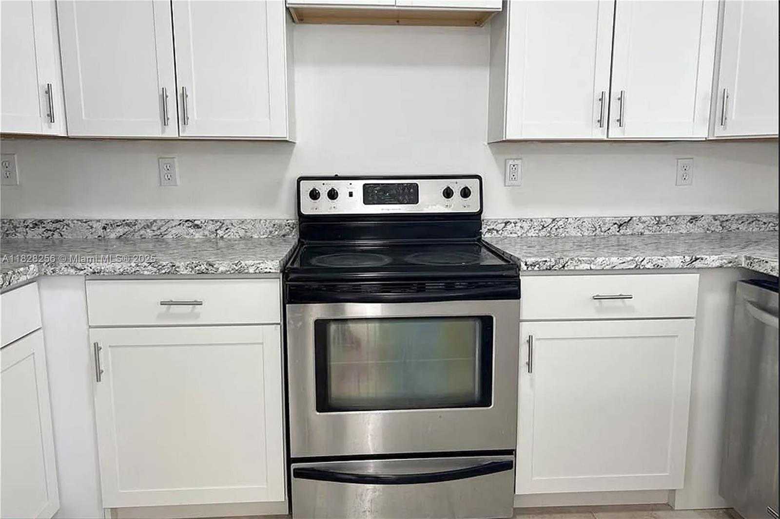 Small Image of 13990 SOUTH WEST 260TH ST #101, Homestead Number 8