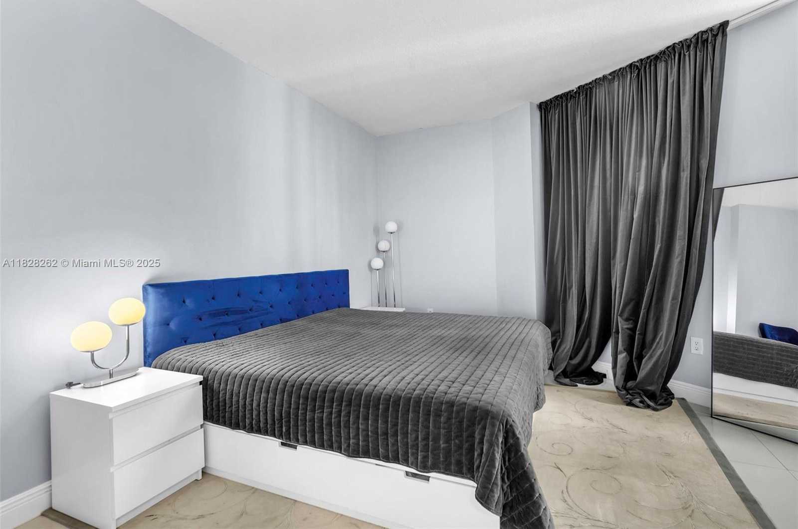 Small Image of 1900 NORTH BAYSHORE DR #3610, Miami Number 14