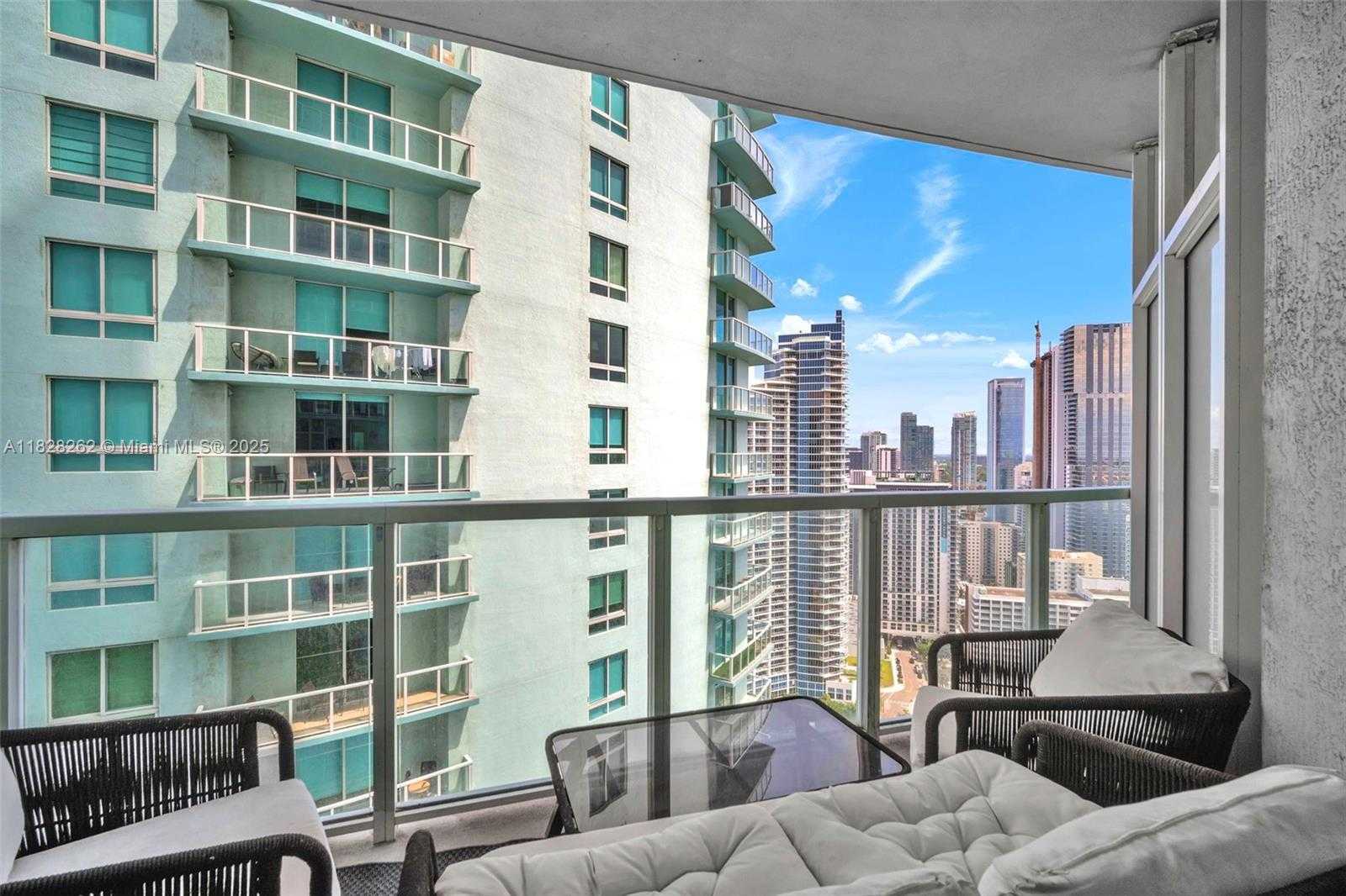 Small Image of 1900 NORTH BAYSHORE DR #3610, Miami Number 18