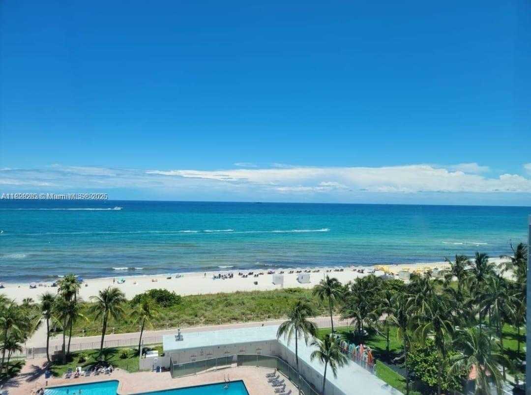 Small Image of 6345 COLLINS AVE #715, Miami Beach Number 28