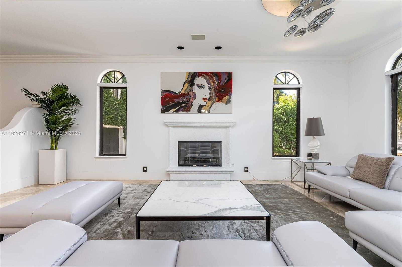 Small Image of Fort Lauderdale Number 10