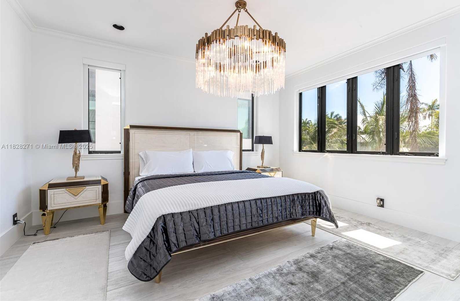 Small Image of Fort Lauderdale Number 19