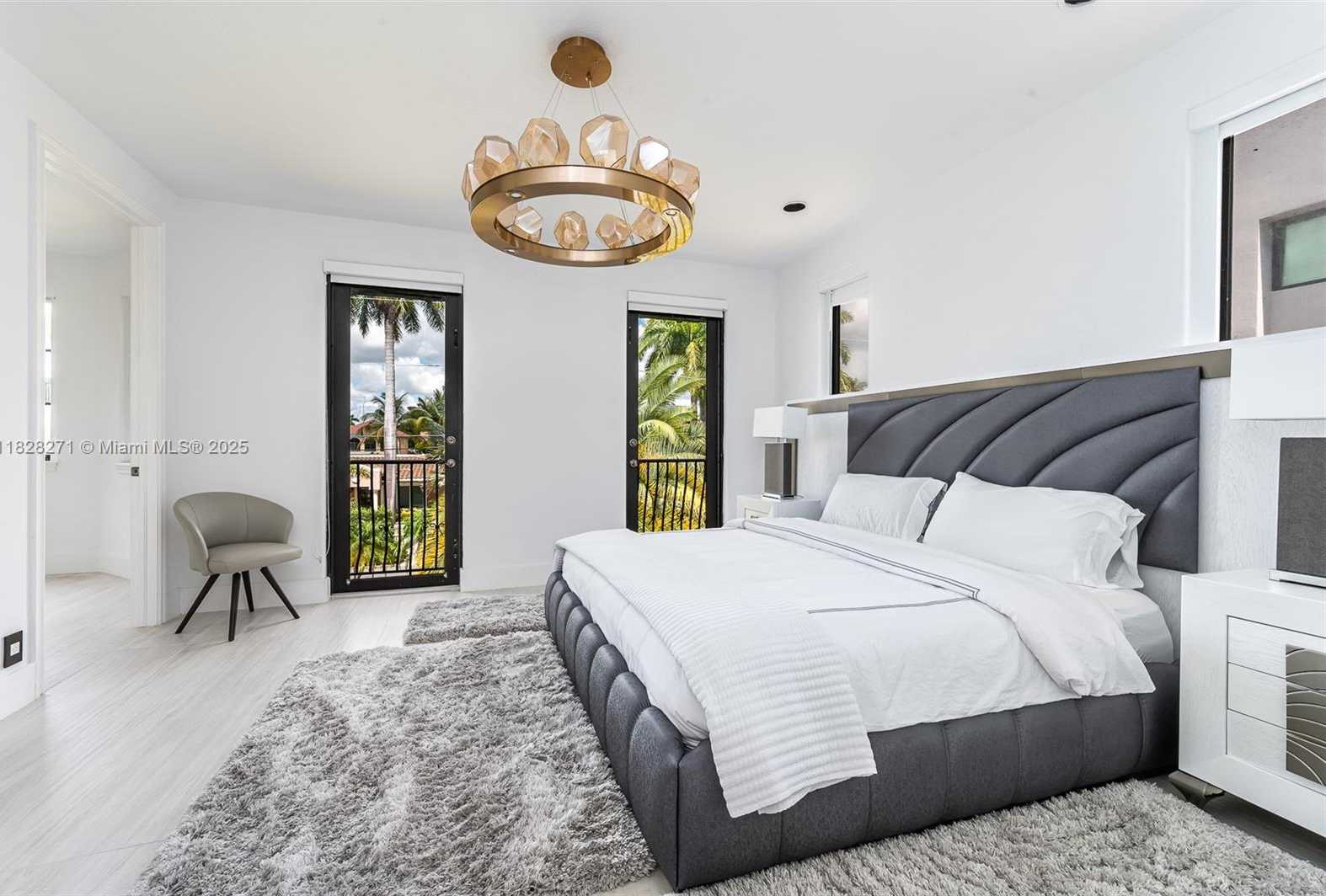 Small Image of Fort Lauderdale Number 21