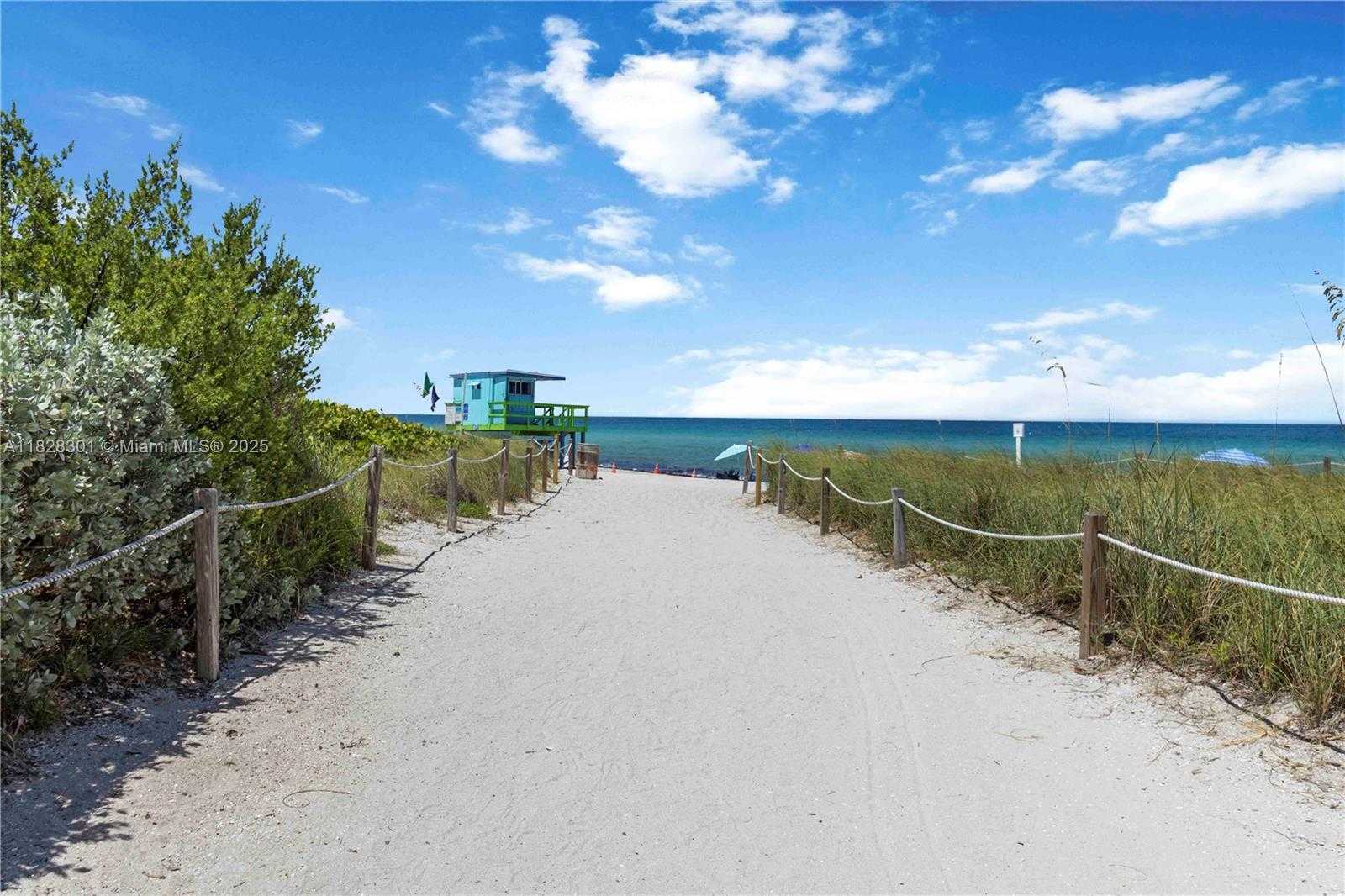 Small Image of 6917 COLLINS AVE #622, Miami Beach Number 15