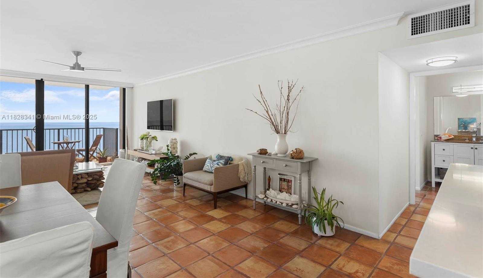 Small Image of 2101 SOUTH OCEAN DR #2302, Hollywood Number 12