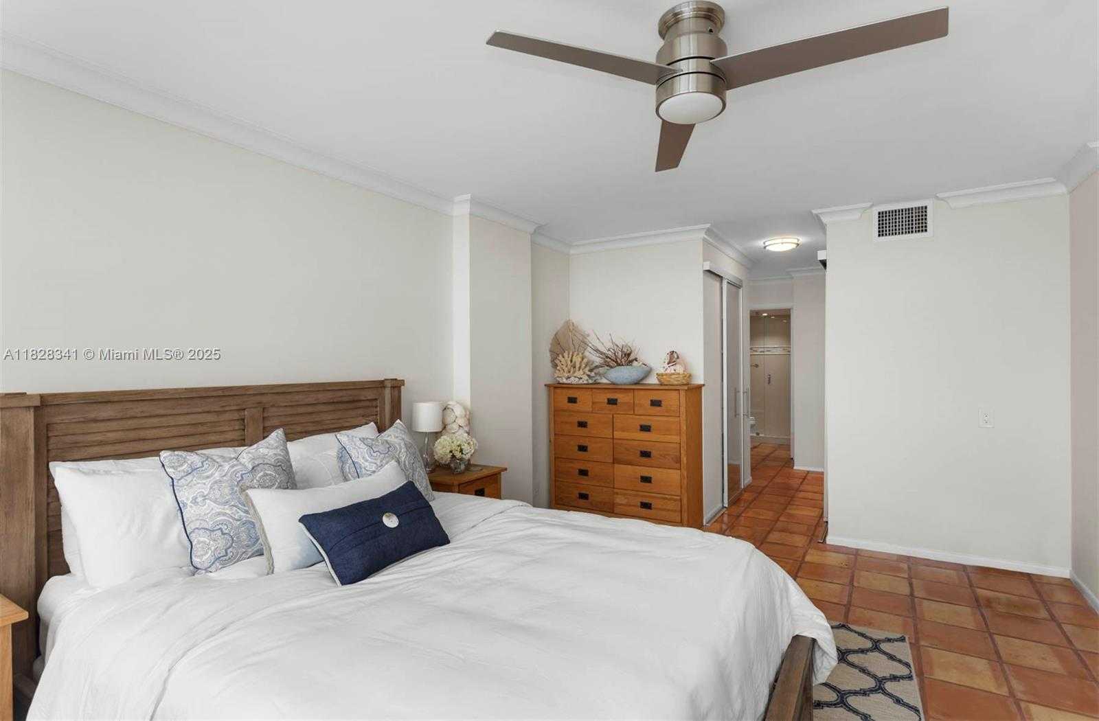 Small Image of 2101 SOUTH OCEAN DR #2302, Hollywood Number 23