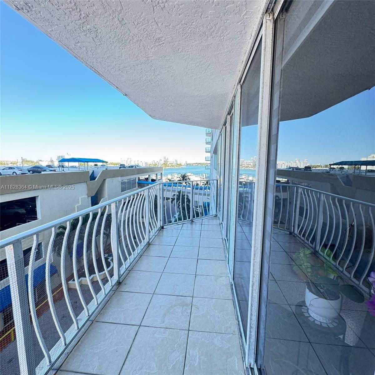 Small Image of 7601 EAST TREASURE DR #512, North Bay Village Number 3
