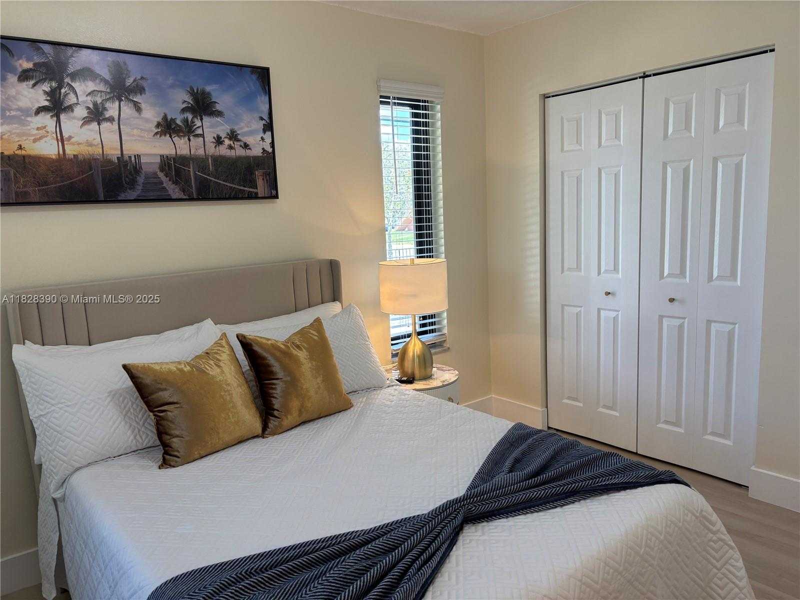 Small Image of 1023 NORTH WEST 19TH AVE, Miami Number 21