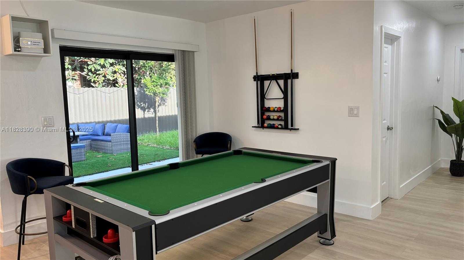 Small Image of 1023 NORTH WEST 19TH AVE, Miami Number 6