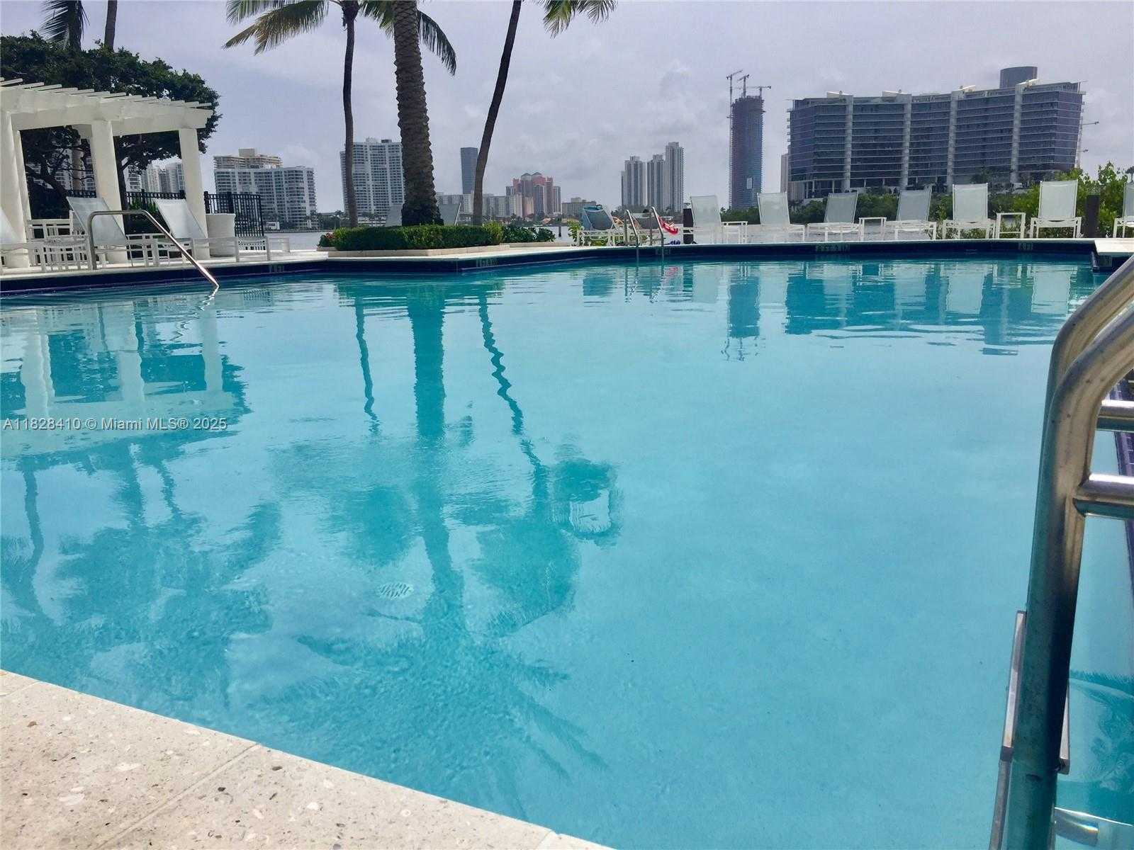 Small Image of 3115 NORTH EAST 184TH ST #4202, Aventura Number 15