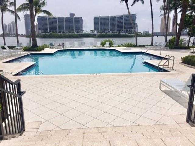 Small Image of 3115 NORTH EAST 184TH ST #4202, Aventura Number 16