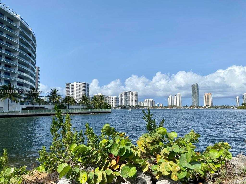 Small Image of 3115 NORTH EAST 184TH ST #4202, Aventura Number 20