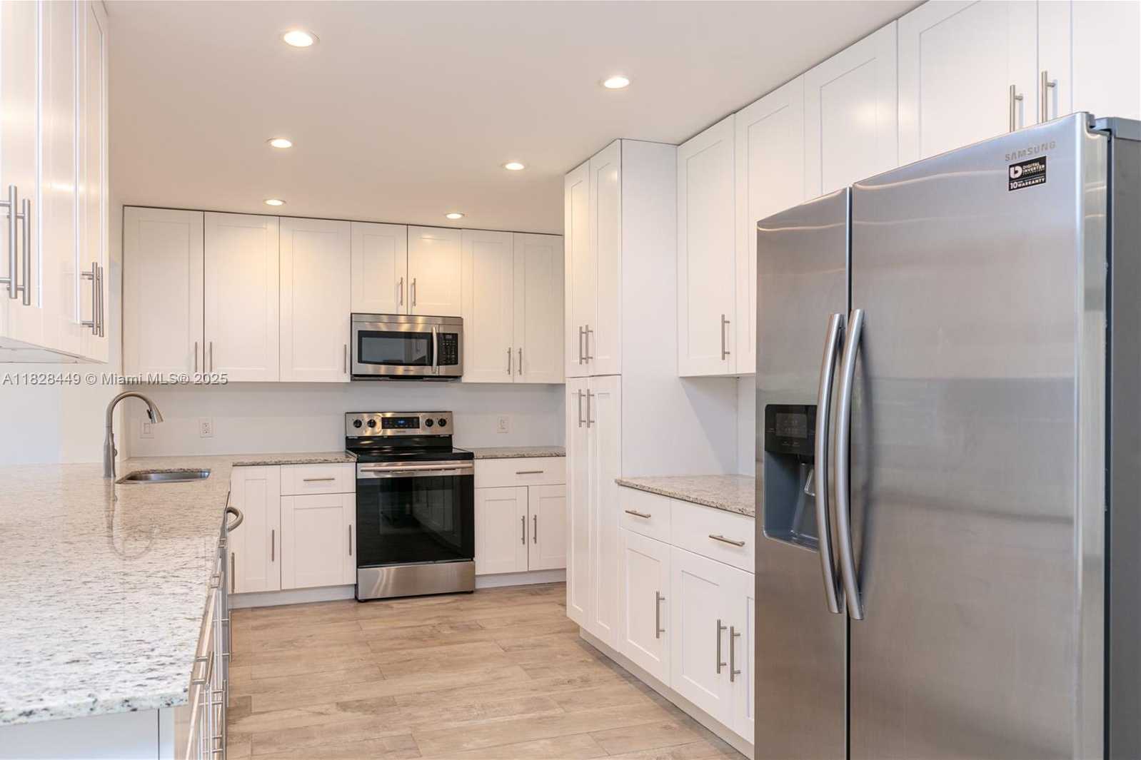 Small Image of 1116 NORTH EAST 117TH ST, Biscayne Park Number 6