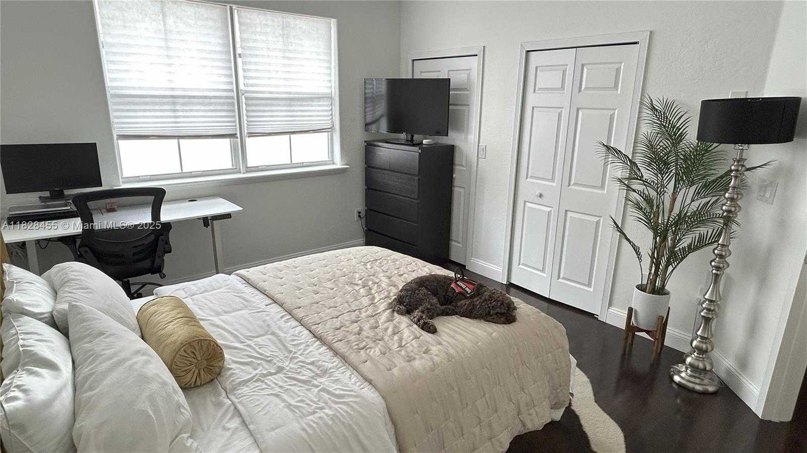 Small Image of 5440 NORTH WEST 107TH AVE #212, Doral Number 21