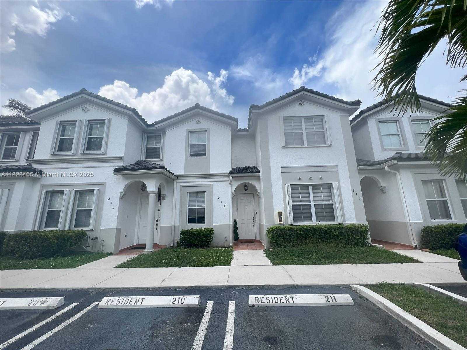 Small Image of 5440 NORTH WEST 107TH AVE #212, Doral Number 38