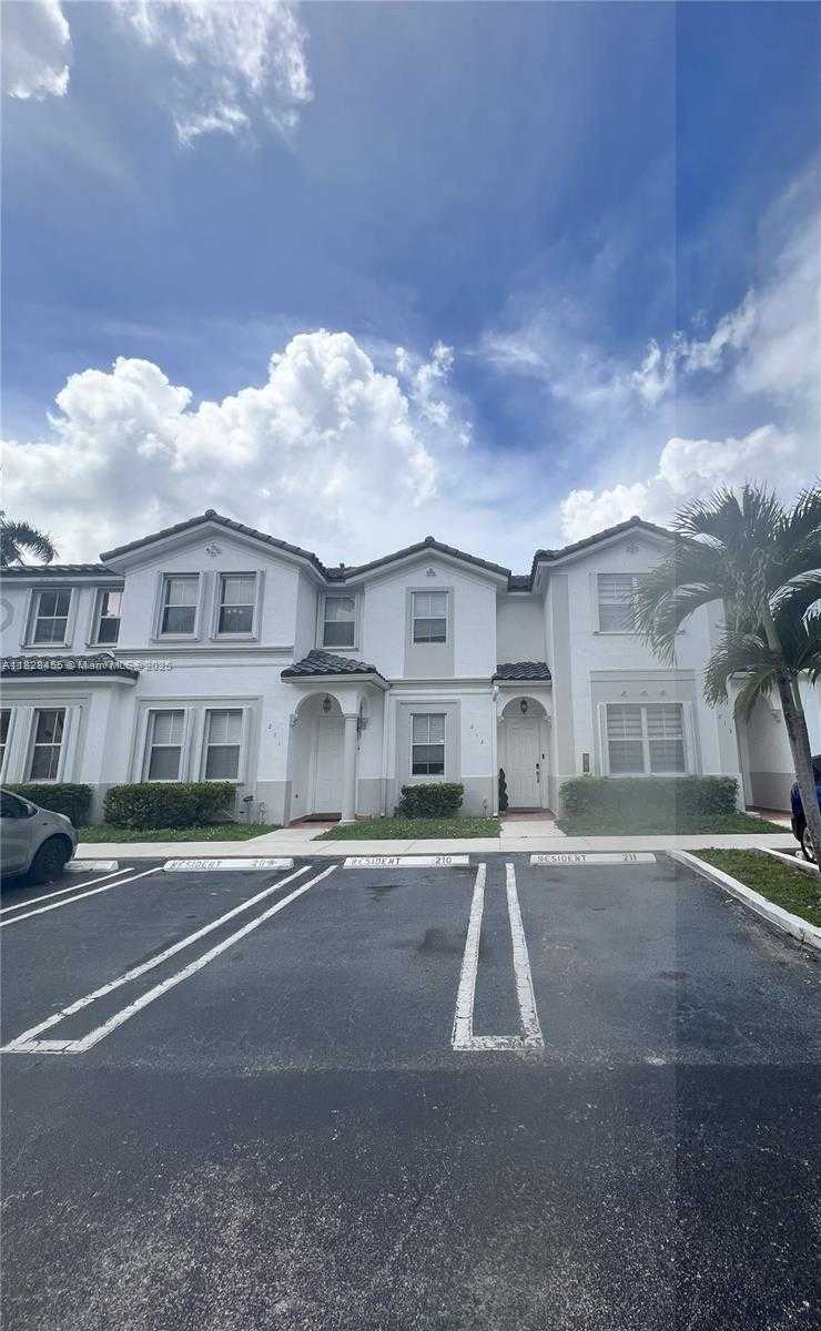 Small Image of 5440 NORTH WEST 107TH AVE #212, Doral Number 39