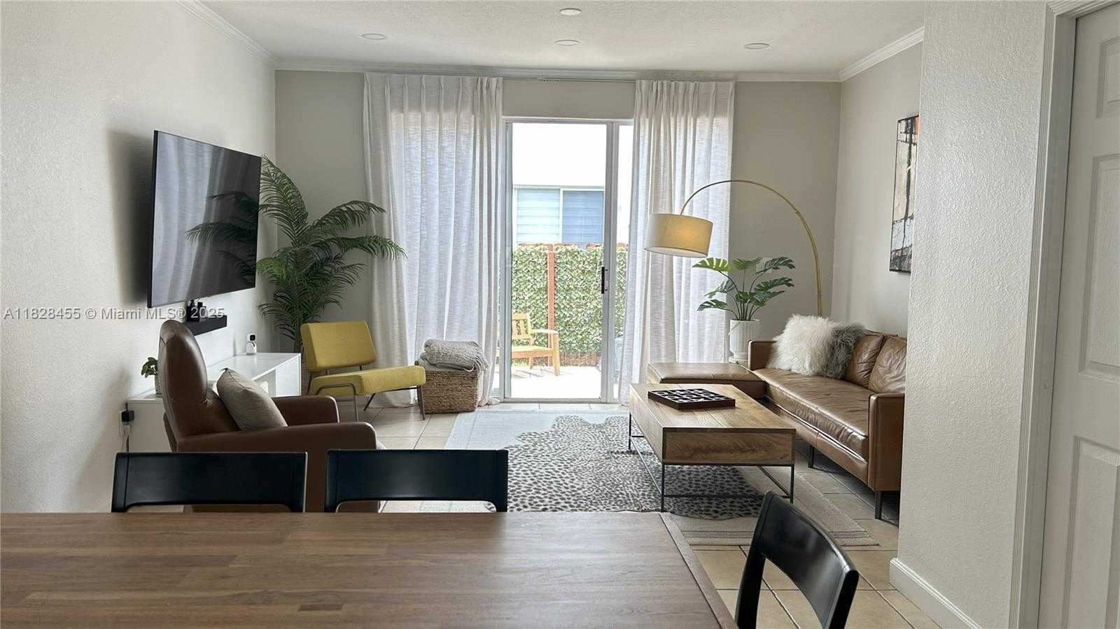 Small Image of 5440 NORTH WEST 107TH AVE #212, Doral Number 6